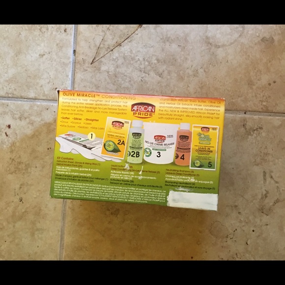 African Pride Olive Miracle Deep Conditioning No-lye Relaxer Regular Kit 1 Ct - Picture 3 of 4